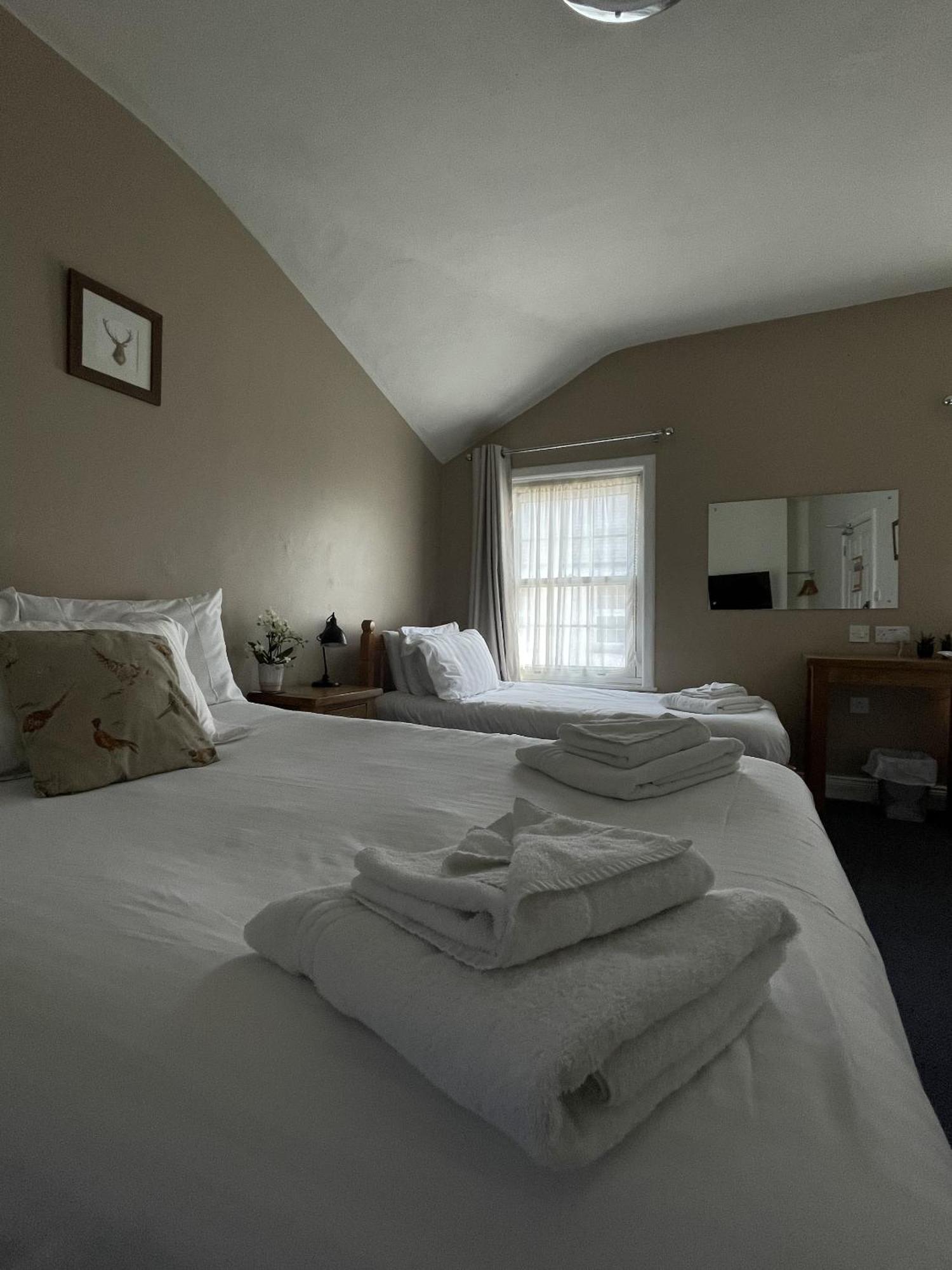 White Hart Hotel Wiveliscombe Quarto foto