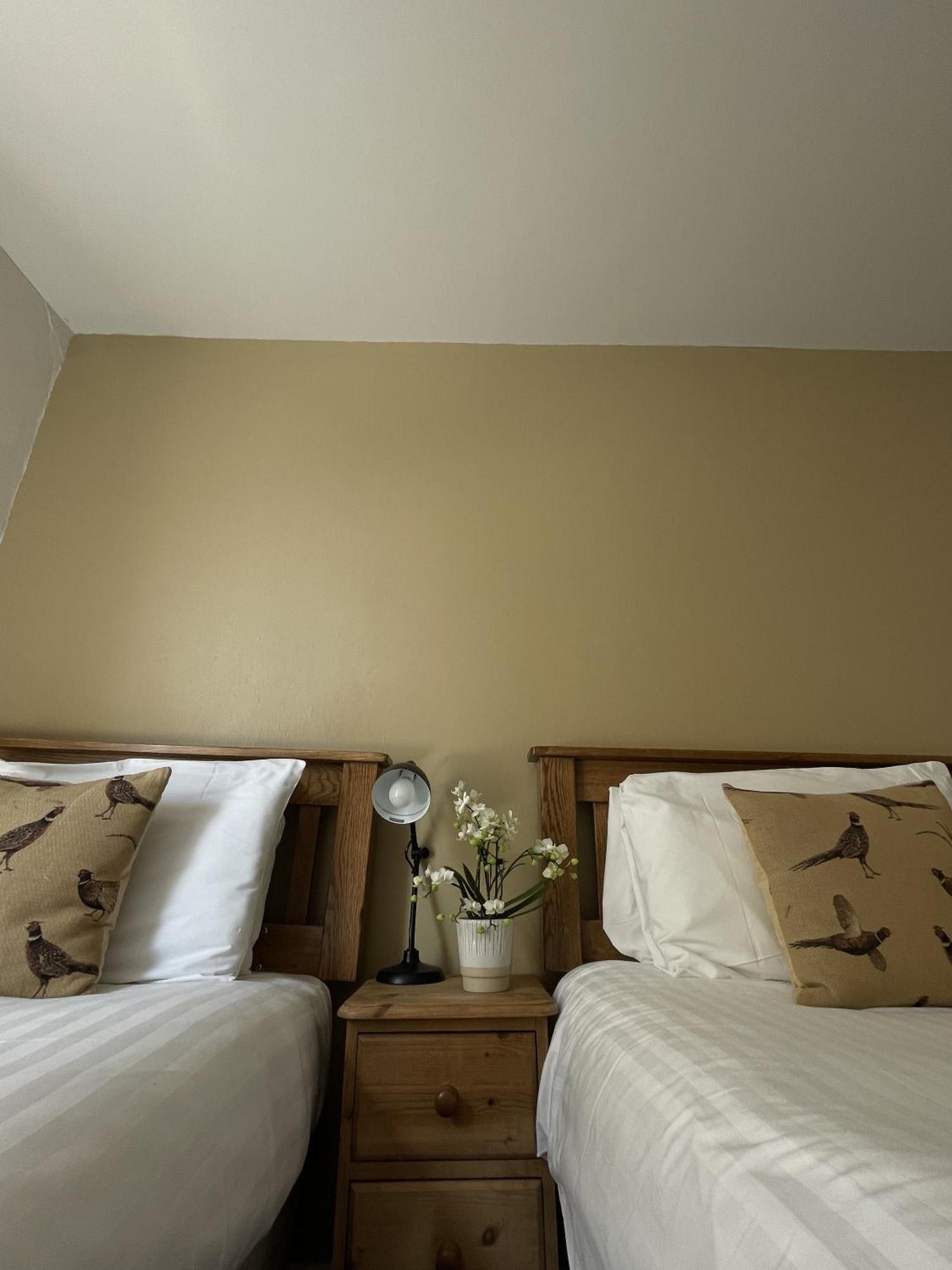 White Hart Hotel Wiveliscombe Quarto foto